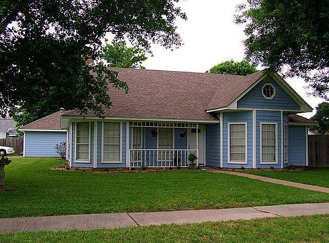 1st image of 2710 Fern Creek Ln