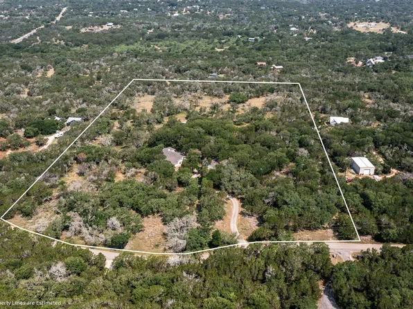 601 Deer Trail Dr, San Marcos, TX 78666