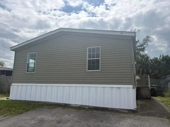10688 N BRANCH Road, Boca Raton, FL 33428