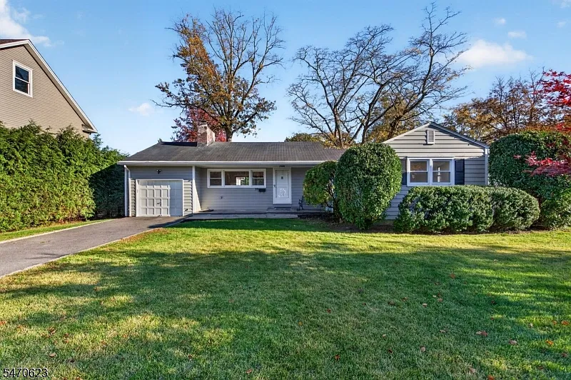 3 bed, 2.0 bath, $3,600 — Photo 1