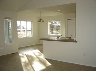 720 NE Quince Ave, Redmond, OR 97756