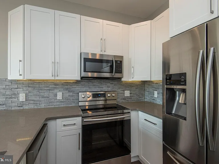 1340 S 13th St #3G — Photo 9
