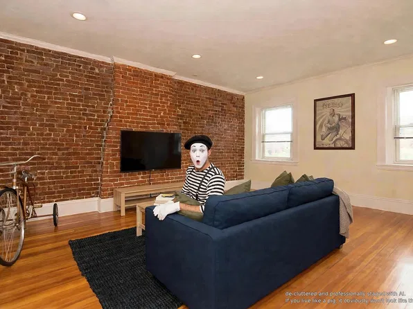 1616 Beacon St #20, Brookline, MA 02446