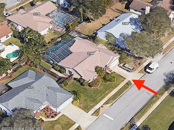 2nd image of 3168 Brentwood Ln