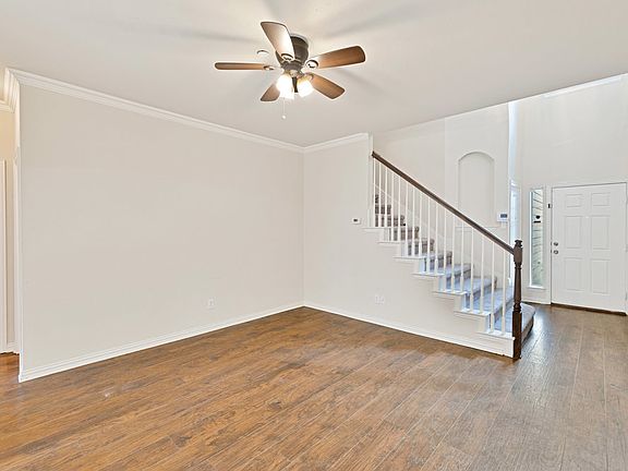 2nd image of 7913 Hannah St