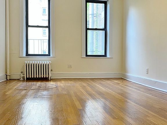 3rd image of 1603 York Ave APT 1A