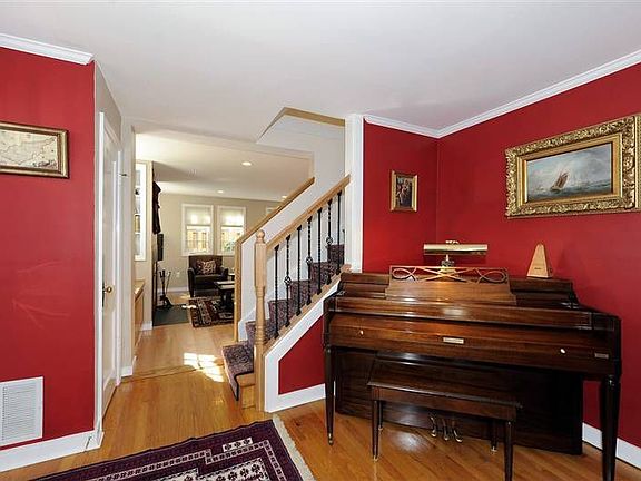 2nd image of 6055 9th St N