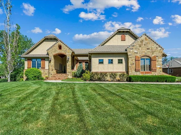 2018 N Crooked Pine St, Wichita, KS 67230