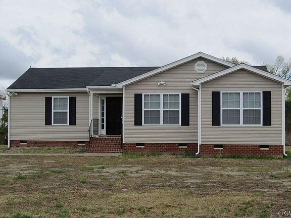 2nd image of 25 W Moncuin Court King
