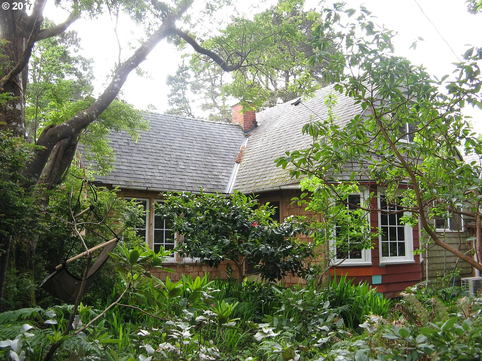27 Hamlet St photo 1