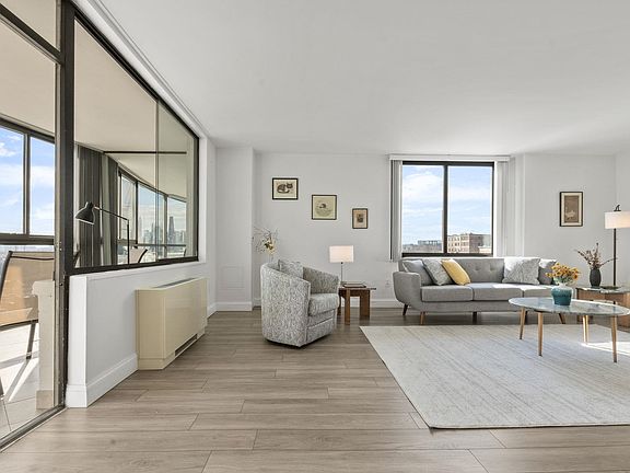 5th image of 380 Mountain Rd #813