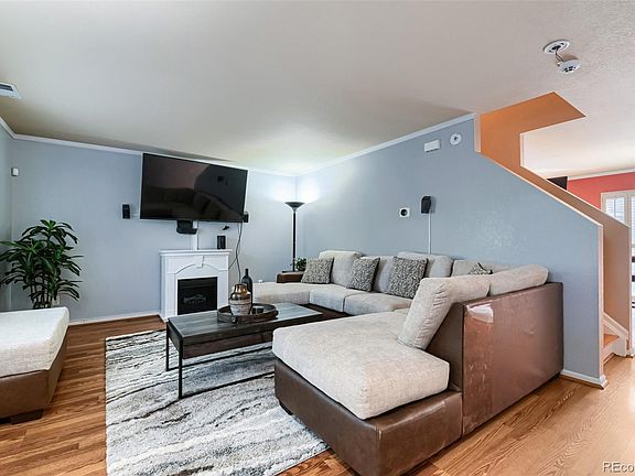 4th image of 1215 Finch Avenue