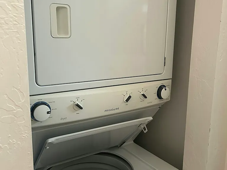 Stackable Washer/Dryer