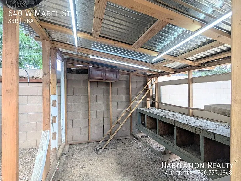 640 W Mabel St — Photo 16