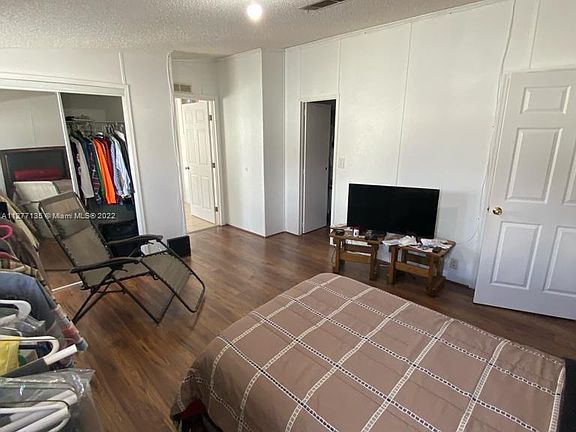 2nd image of 220 NE 12th Ave Lot 204