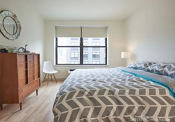 Rented by Domain Companies | media 26