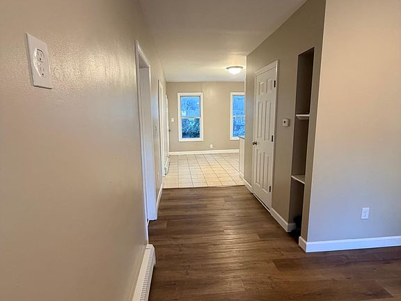 3rd image of 14 Foster St #1