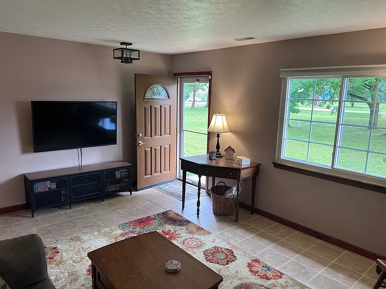 34200 Cooley Rd — Photo 3