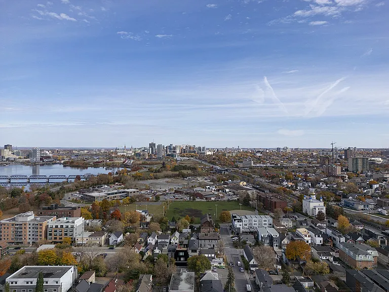 159 Parkdale Ave — Photo 41
