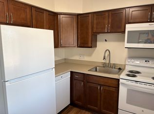 4601 W Saginaw Hwy APT 9, Lansing, MI 48917