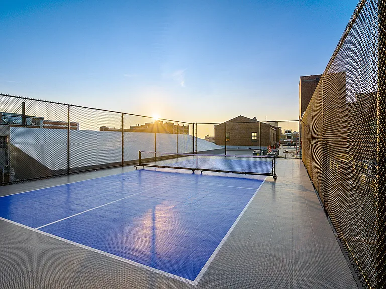 The Victor Luxury Apartments — Photo 6