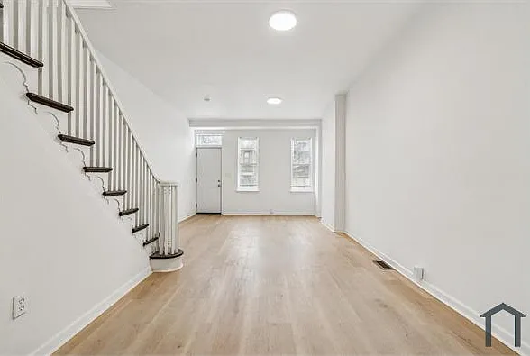 2508 N Sartain St — Photo 6