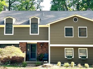 36 Fairview Dr, Flemington, NJ 08822