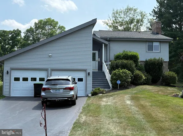 20603 Bluebird Ave, Hagerstown, MD 21742
