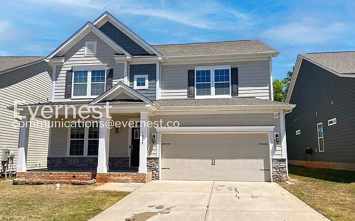 1025 Burton Point Ct