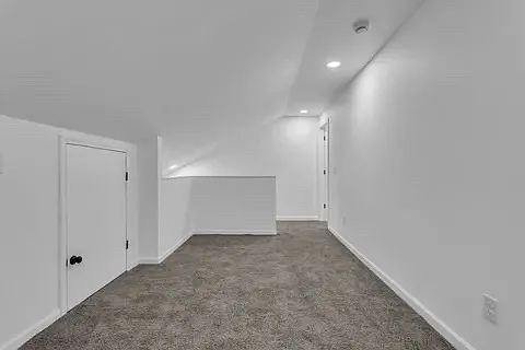 313 S Walnut St #315 — Photo 9