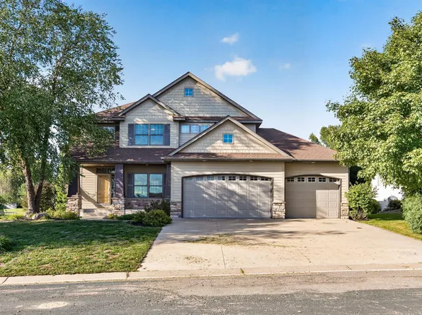 1740 Sandbar Cir, Waconia, MN 55387