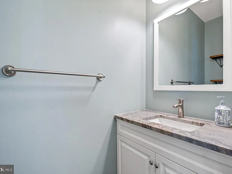 6348 Quinn Rd — Photo 9