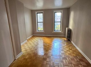 237 W 18th St #4E, New York, NY 10011