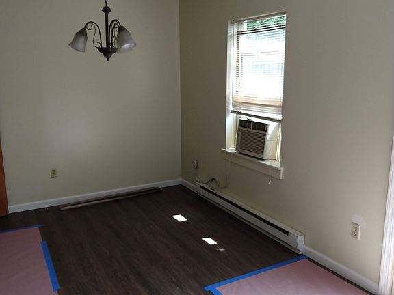 4th image of 621 Marjorie Mae St