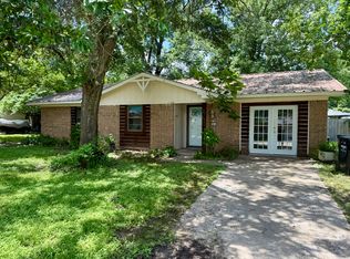 405 Erwin St, Edgewood, TX 75117