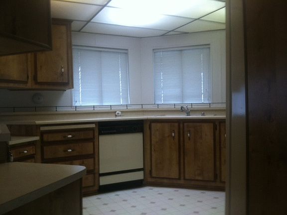 4th image of 3535 Linda Vista Dr Space 302