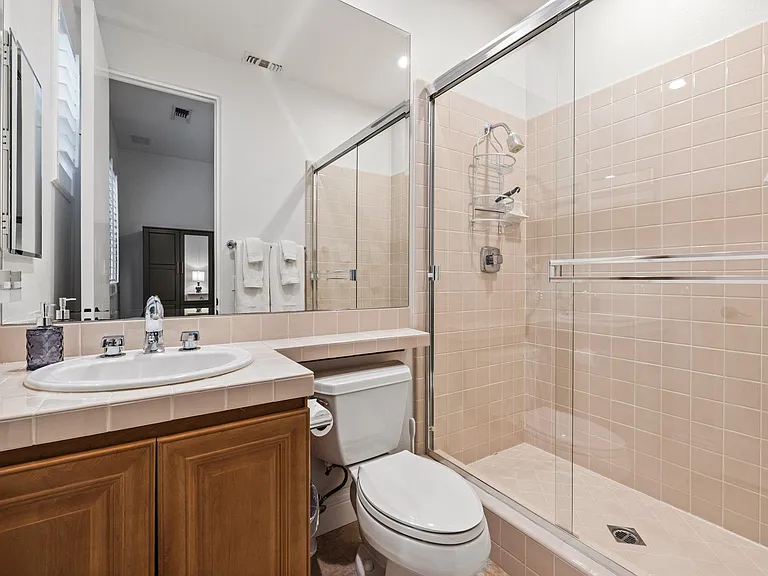 81045 Legends Way — Photo 33