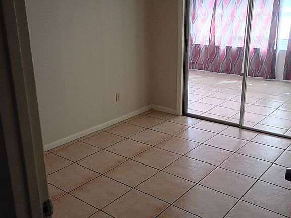 5th image of 21696 SW Raintree St