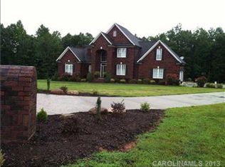 1551 Ohara Plantation Ct, Dallas, NC 28034