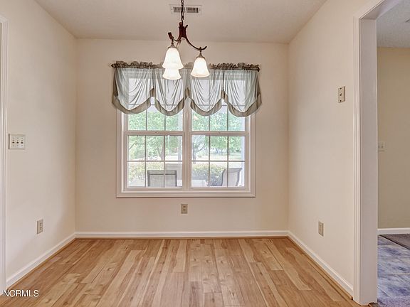2nd image of 8114 Webster Ct NE