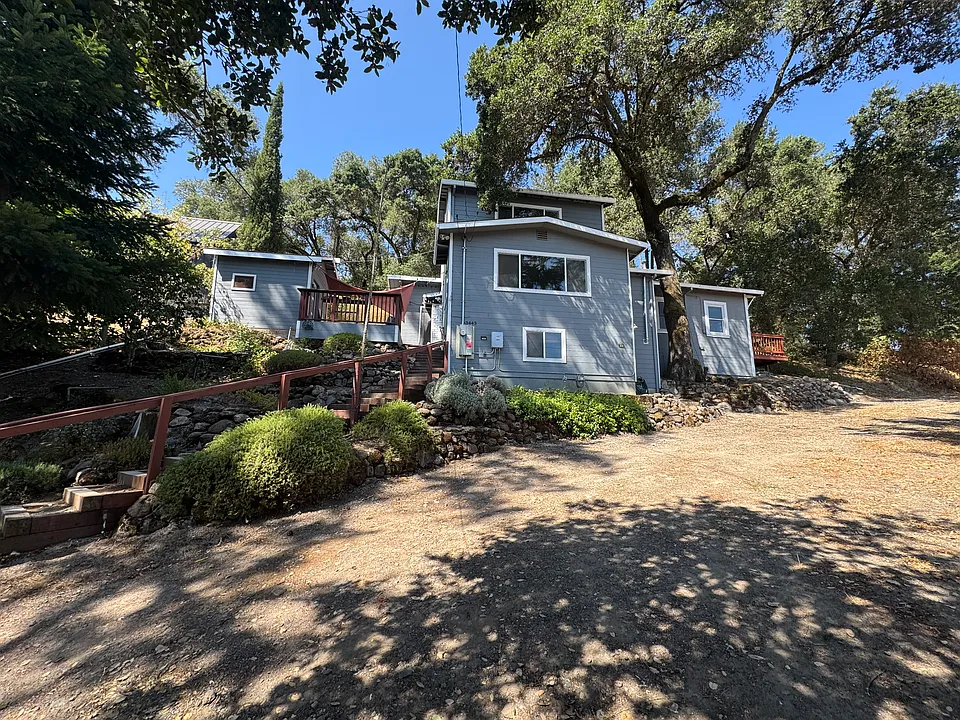 3443 Saint Helena Hwy