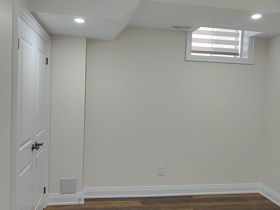 2nd image of 126 Degrey Dr