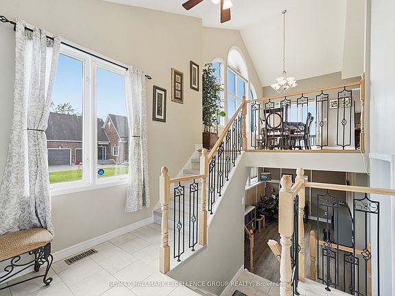 4th image of 2985 Leo Ln