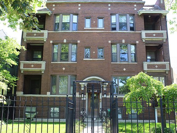 2nd image of 2541 W Logan Blvd #2