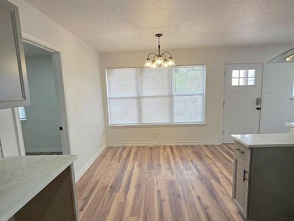 5th image of 3311 W Ohio Ave