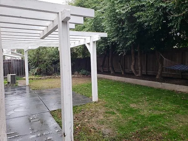 3 bed, 1363 sqft, $2,300 — Photo 3