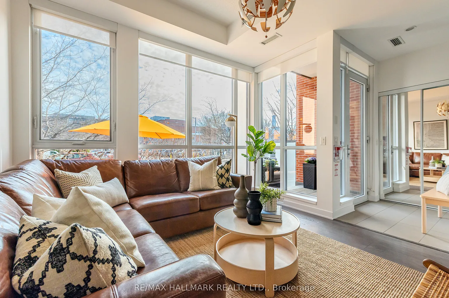 126 Saint David St photo 1