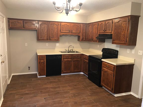 3rd image of 10035 Williford Dr