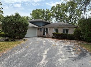 916 Patricia Ln, Crete, IL 60417