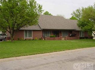 603 Darrow St, Warrensburg, MO 64093